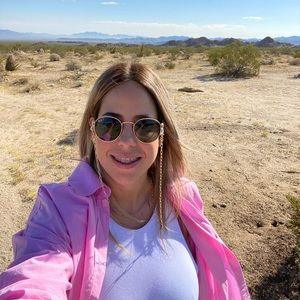 Meet your Posher, Sandra